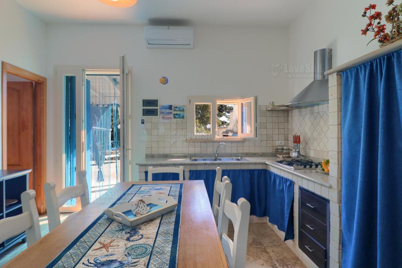 Casa Funnuvojere By Lovesud Corsano  Luaran gambar