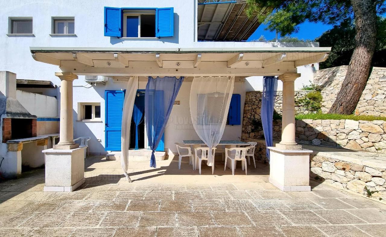Casa Funnuvojere By Lovesud Corsano  Luaran gambar