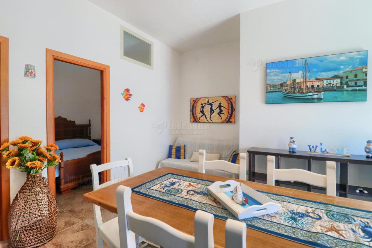 Casa Funnuvojere By Lovesud Corsano  Luaran gambar